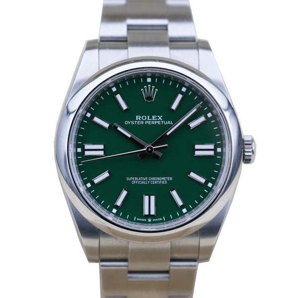 Rolex Oyster Perpetual 124300